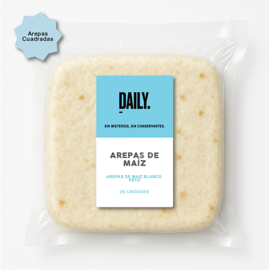 Arepas de maíz y hogao listos para calentar — Daily Cocina
